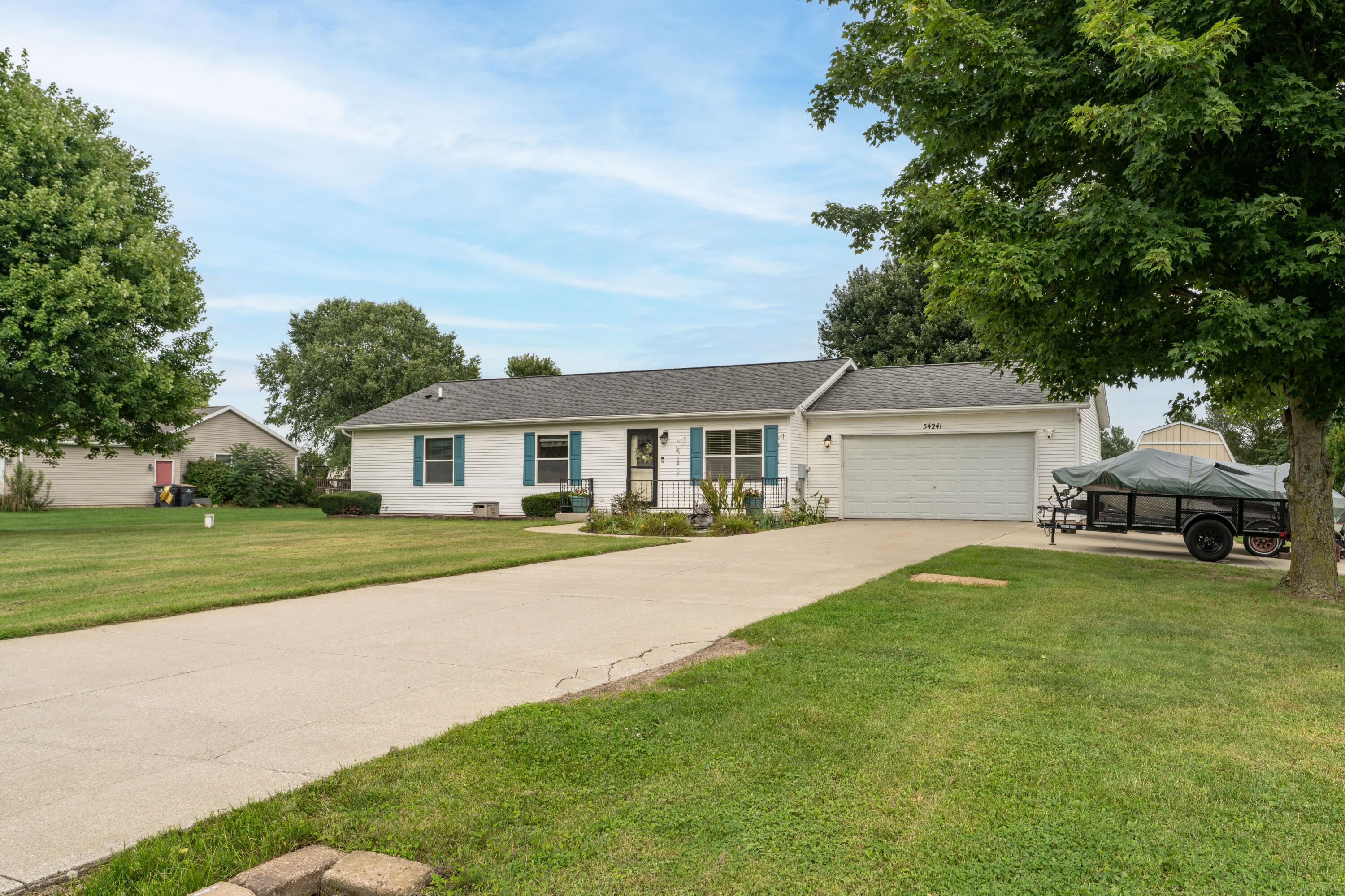 54241 Ridgeview Circle Paw Paw, MI 49079 - Photo 33 of 33 54241 Ridgeview Court Paw Paw (31)