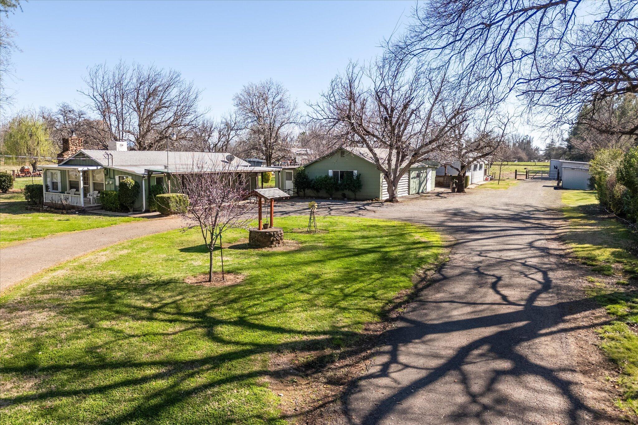 19301 Smith Road Redding, CA 96002 - Photo 2 of 62 01-BiggerFlow Real Estate Media-1