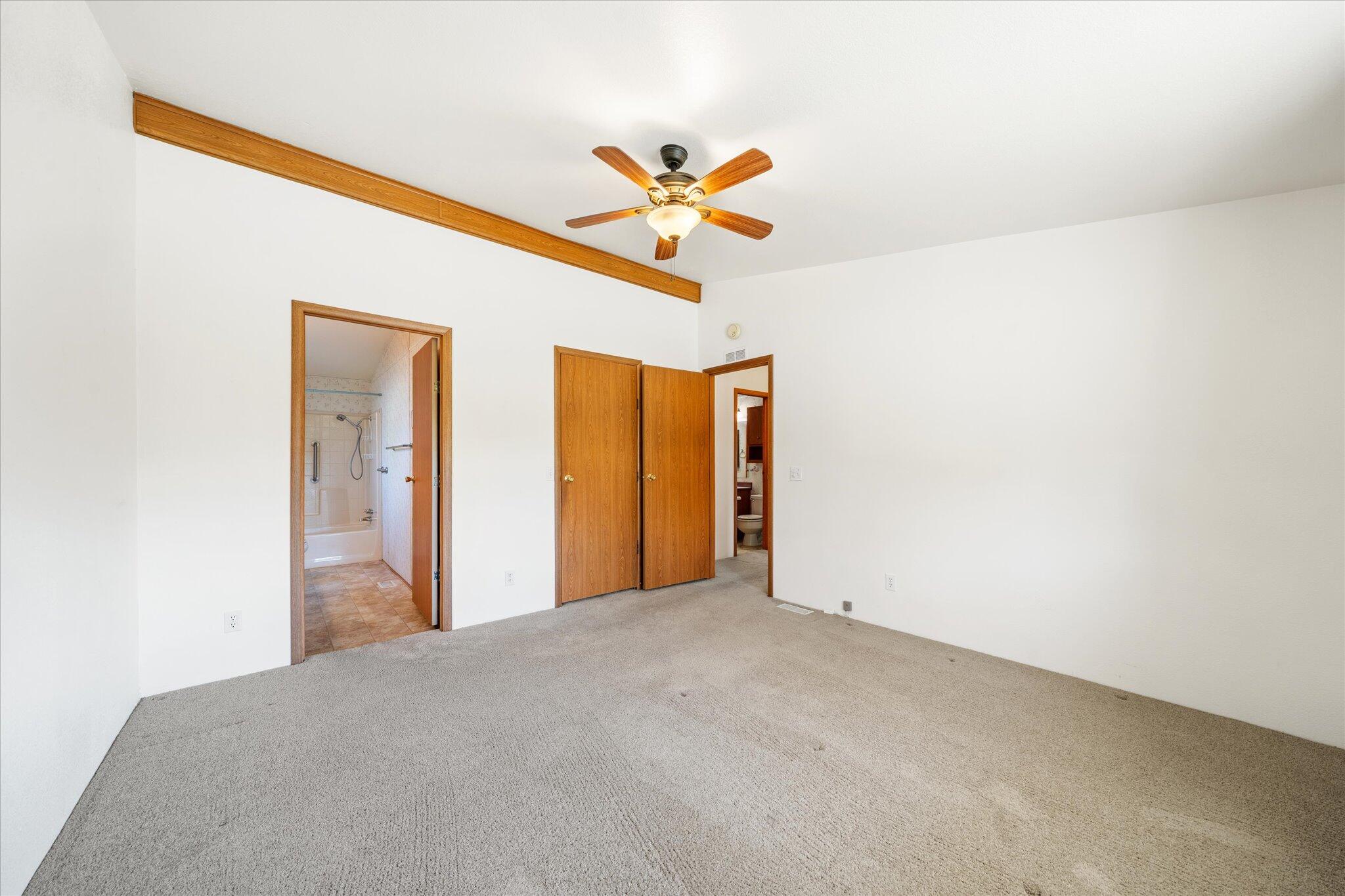 19301 Smith Road Redding, CA 96002 - Photo 35 of 62 44-BiggerFlow Real Estate Media-43