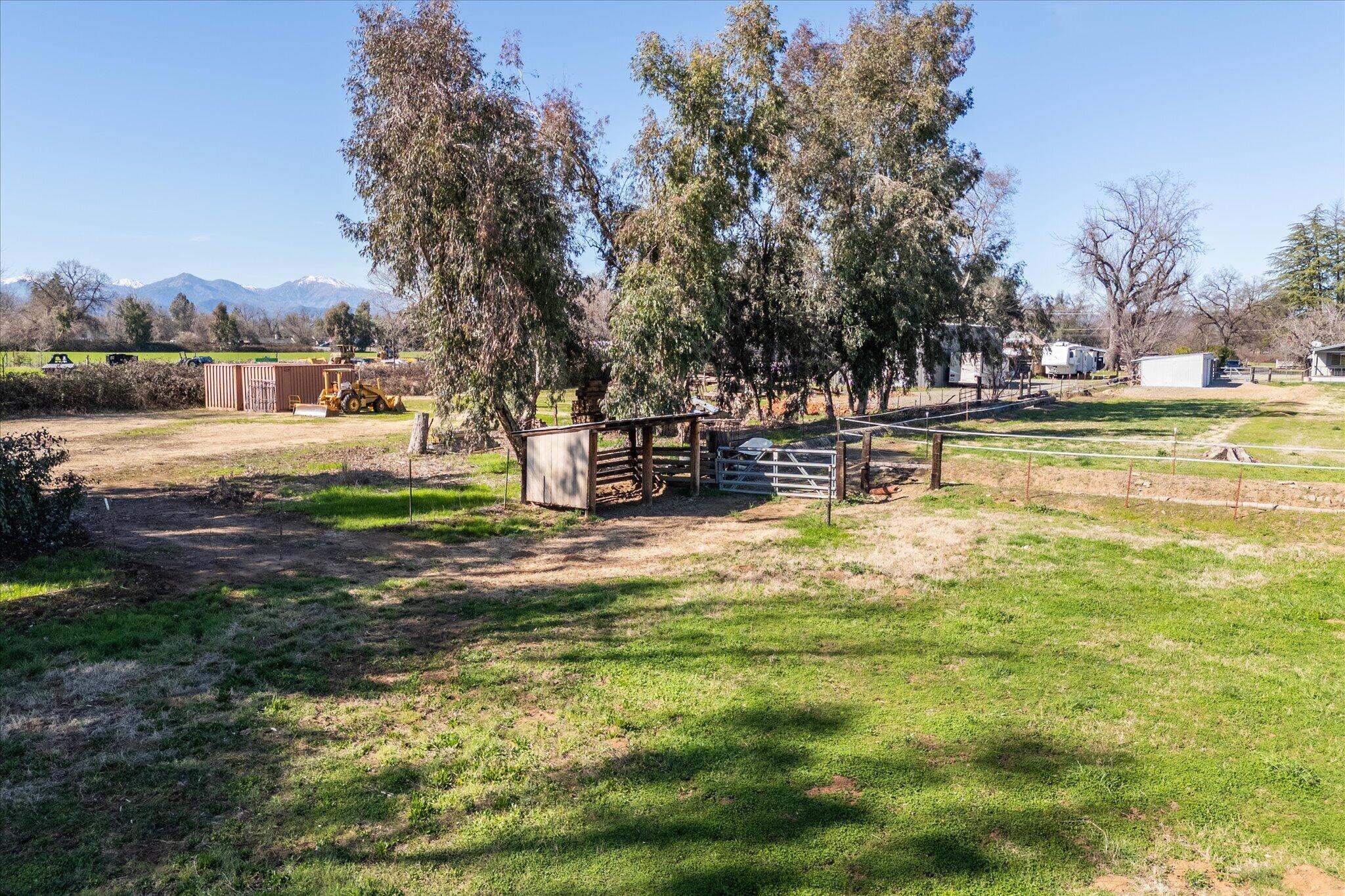 19301 Smith Road Redding, CA 96002 - Photo 53 of 62 66-BiggerFlow Real Estate Media-65