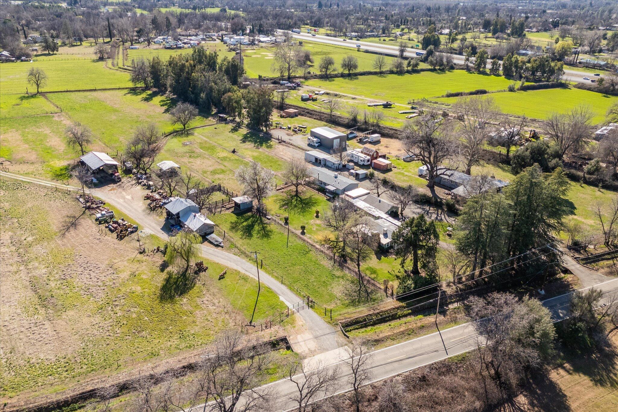 19301 Smith Road Redding, CA 96002 - Photo 57 of 62 70-BiggerFlow Real Estate Media-69