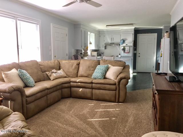 3104 Hillman Road Kinston, NC 28504 - Photo 2 of 13 3104 Hillman LRkitchen combo