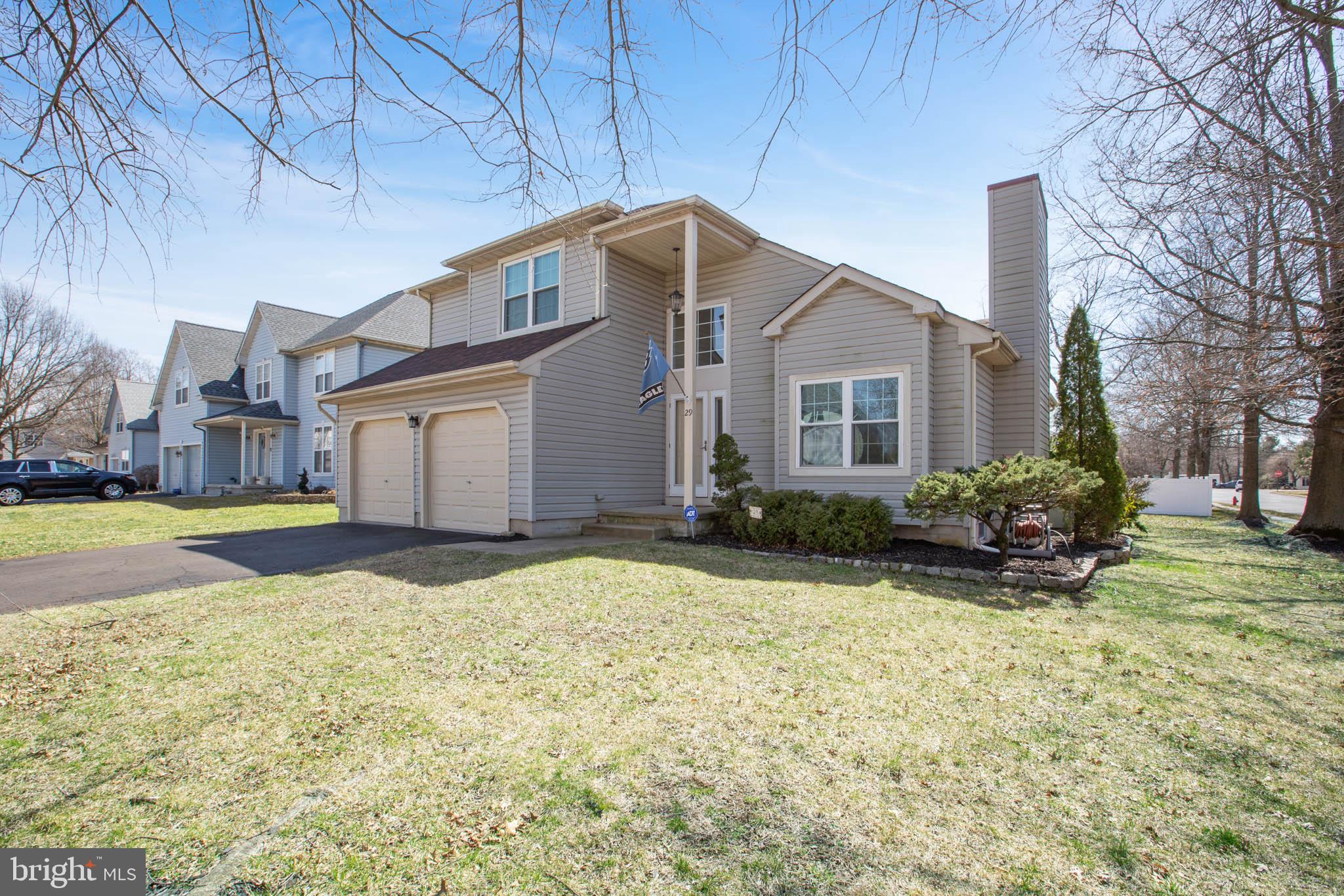 29 London Road Burlington, NJ 08016 - Photo 2 of 30