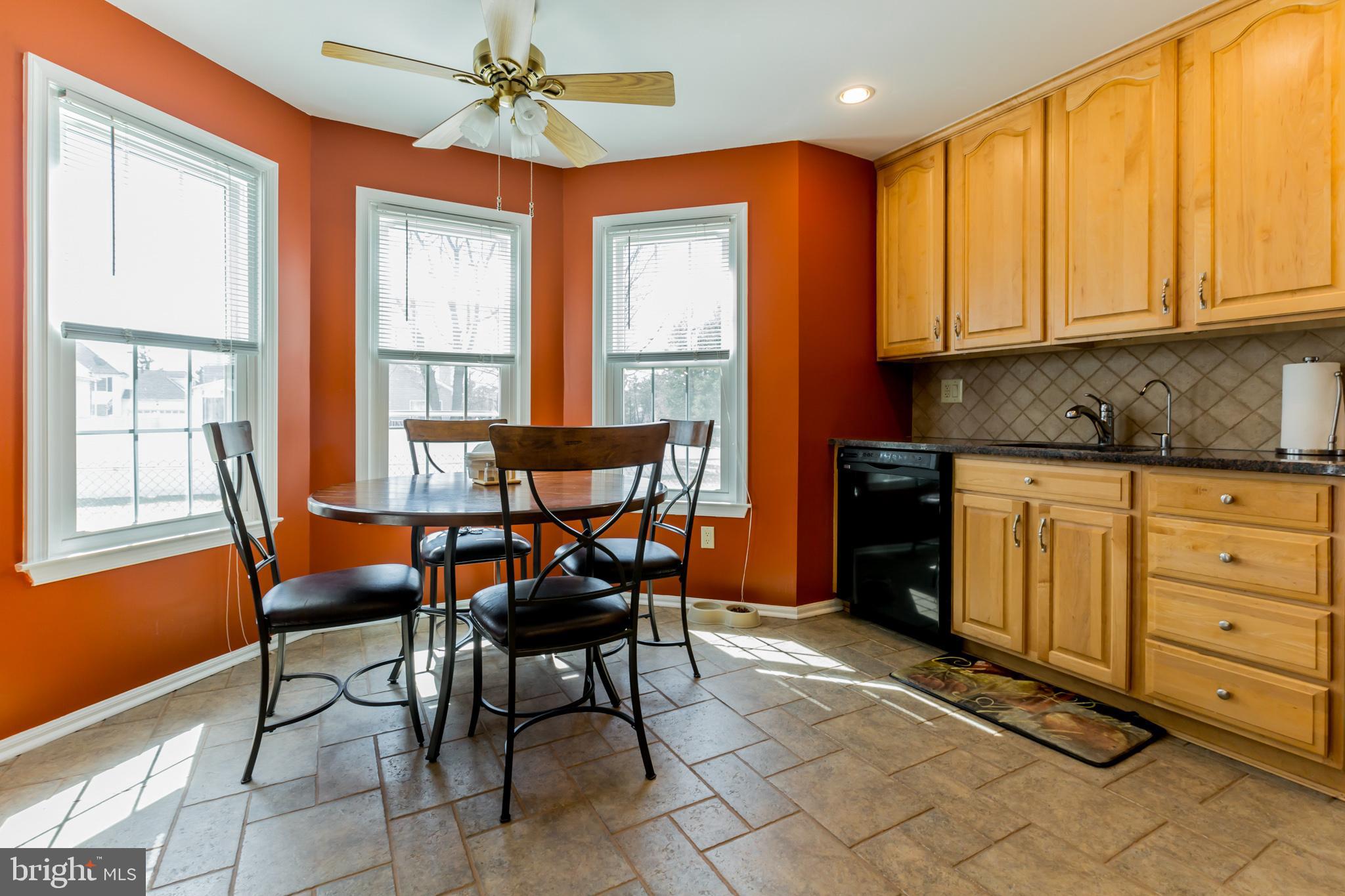 29 London Road Burlington, NJ 08016 - Photo 13 of 30