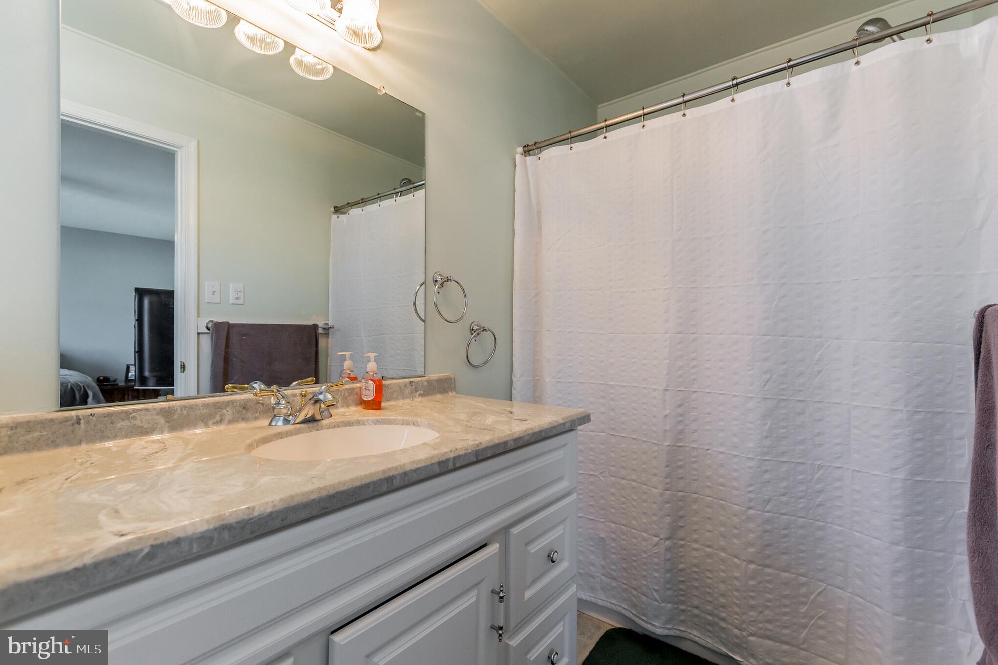 29 London Road Burlington, NJ 08016 - Photo 21 of 30