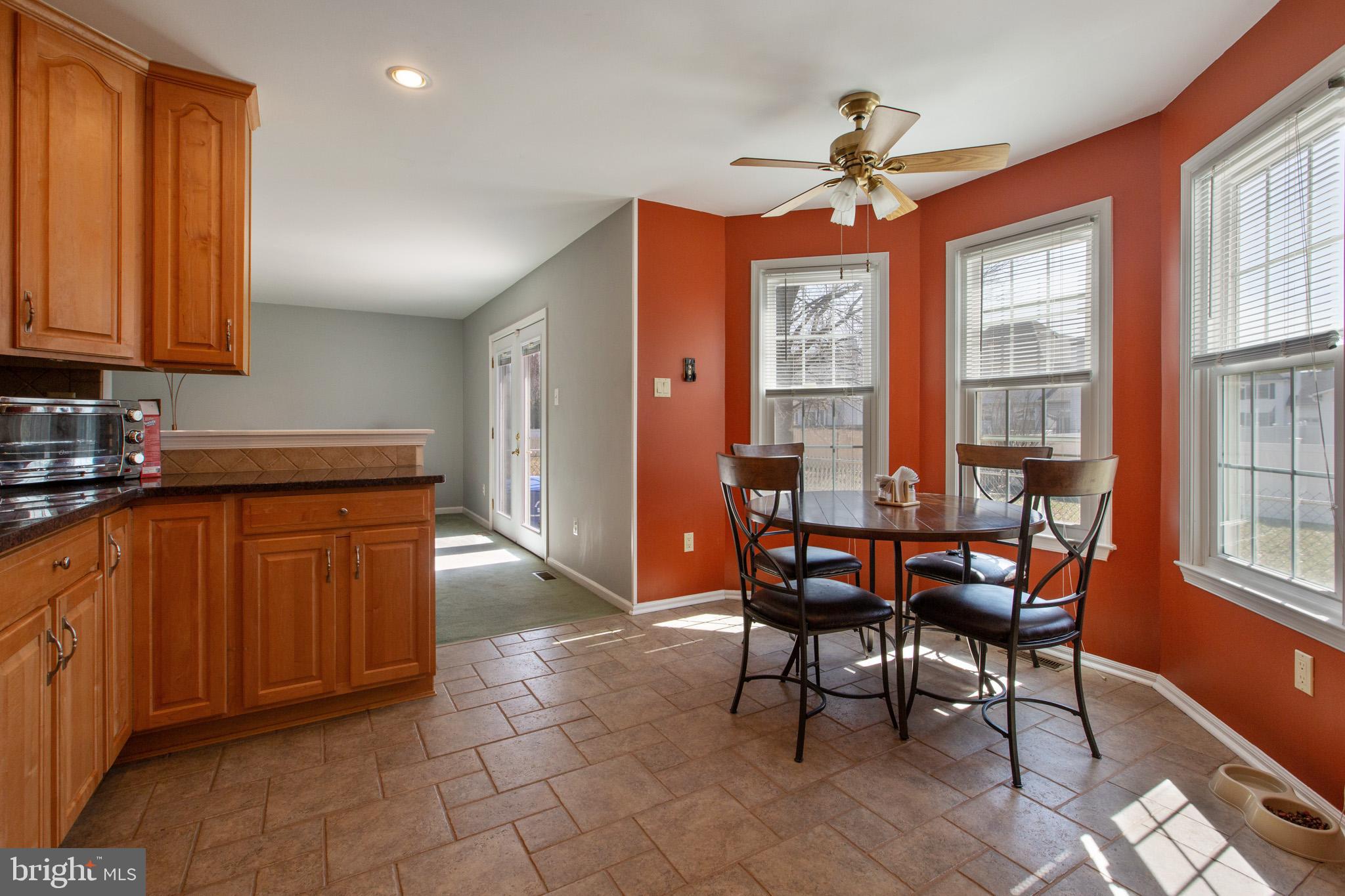 29 London Road Burlington, NJ 08016 - Photo 10 of 30