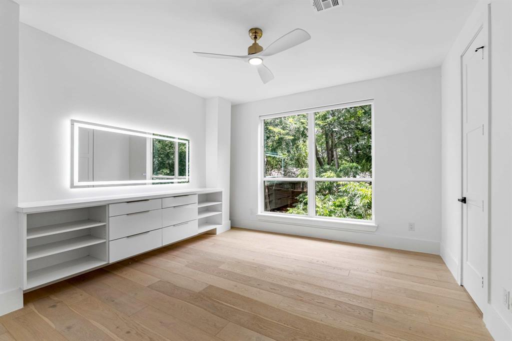 13032 Copenhill Road Dallas, TX 75240 - Photo 26 of 40 a view of an empty room with a window