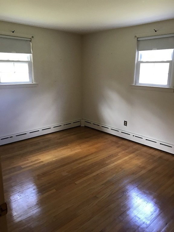 347 Tickle Road Westport, MA 02790 - Photo 10 of 13 Gallery Image 10