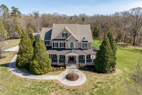 $1,950,000 | 1101 Walnut Hill Drive, Hillsborough, NC 27278