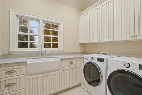 $1,850,000 | 1101 Walnut Hill Drive, Hillsborough, NC 27278