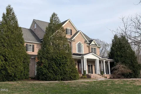 $1,950,000 | 1101 Walnut Hill Drive, Hillsborough, NC 27278