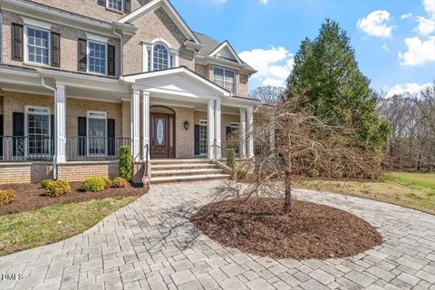 $1,850,000 | 1101 Walnut Hill Drive, Hillsborough, NC 27278