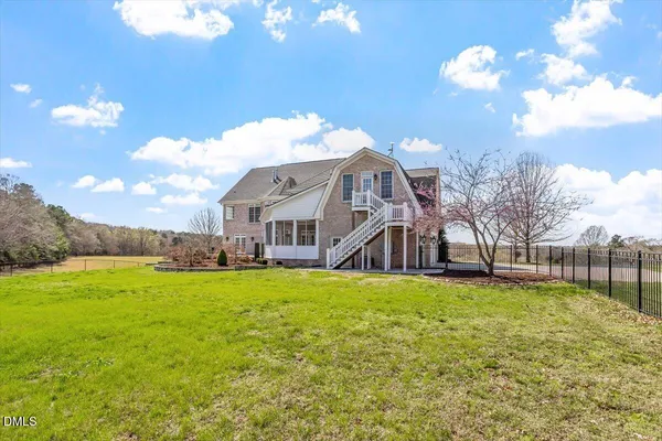 $1,950,000 | 1101 Walnut Hill Drive, Hillsborough, NC 27278