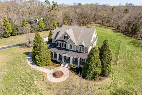 $1,850,000 | 1101 Walnut Hill Drive, Hillsborough, NC 27278