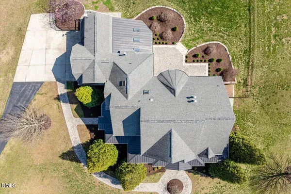 $1,950,000 | 1101 Walnut Hill Drive, Hillsborough, NC 27278