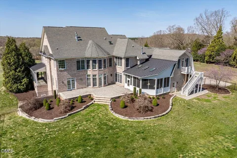 $1,850,000 | 1101 Walnut Hill Drive, Hillsborough, NC 27278