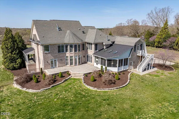 $1,950,000 | 1101 Walnut Hill Drive, Hillsborough, NC 27278