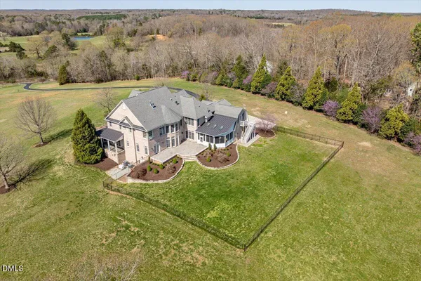 $1,950,000 | 1101 Walnut Hill Drive, Hillsborough, NC 27278