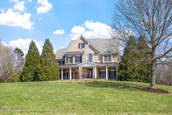 $1,950,000 | 1101 Walnut Hill Drive, Hillsborough, NC 27278