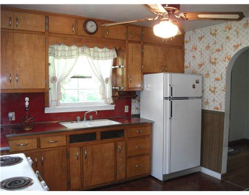 22111 Johnson Road South Bend, IN 46614 - Photo 2 of 15 Gallery Image 2