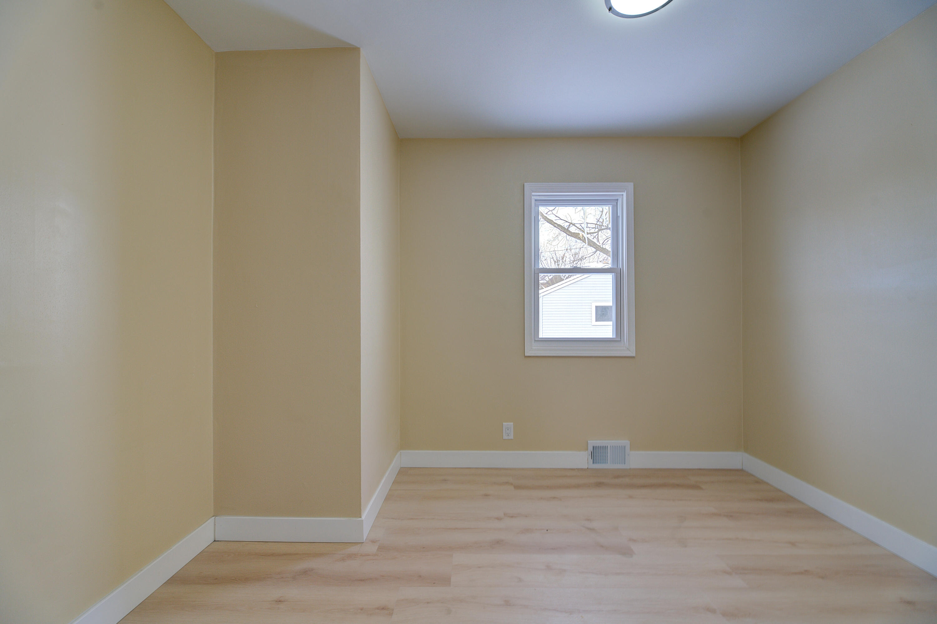 2230 West Neil Place Milwaukee, WI 53209 - Photo 34 of 59 _DSC8042_3_4_5_6