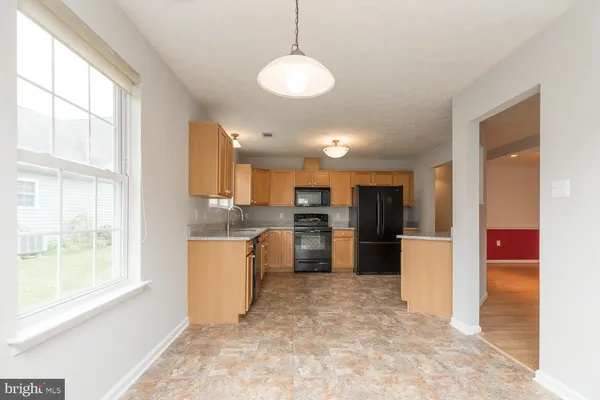 $2,295 | 106 Butterscotch Court, Winchester, VA 22602