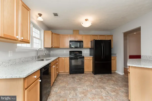 $2,295 | 106 Butterscotch Court, Winchester, VA 22602