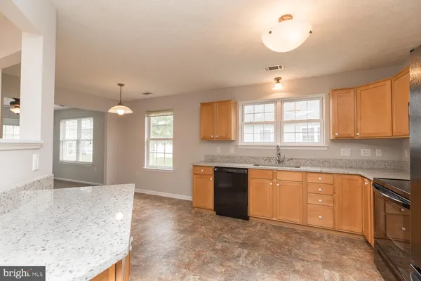 $2,295 | 106 Butterscotch Court, Winchester, VA 22602