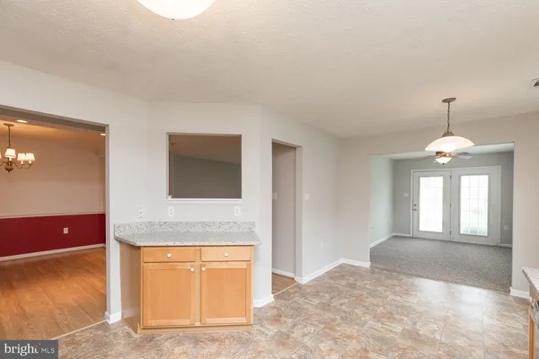 $2,295 | 106 Butterscotch Court, Winchester, VA 22602