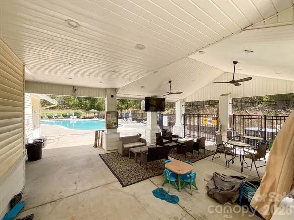 $415,000 | 15137 Oldcorn Lane, Charlotte, NC 28262