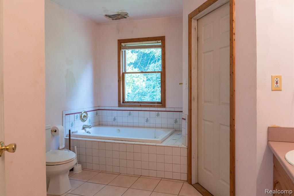 510 Demode Road Holly, MI 48442 - Photo 14 of 36