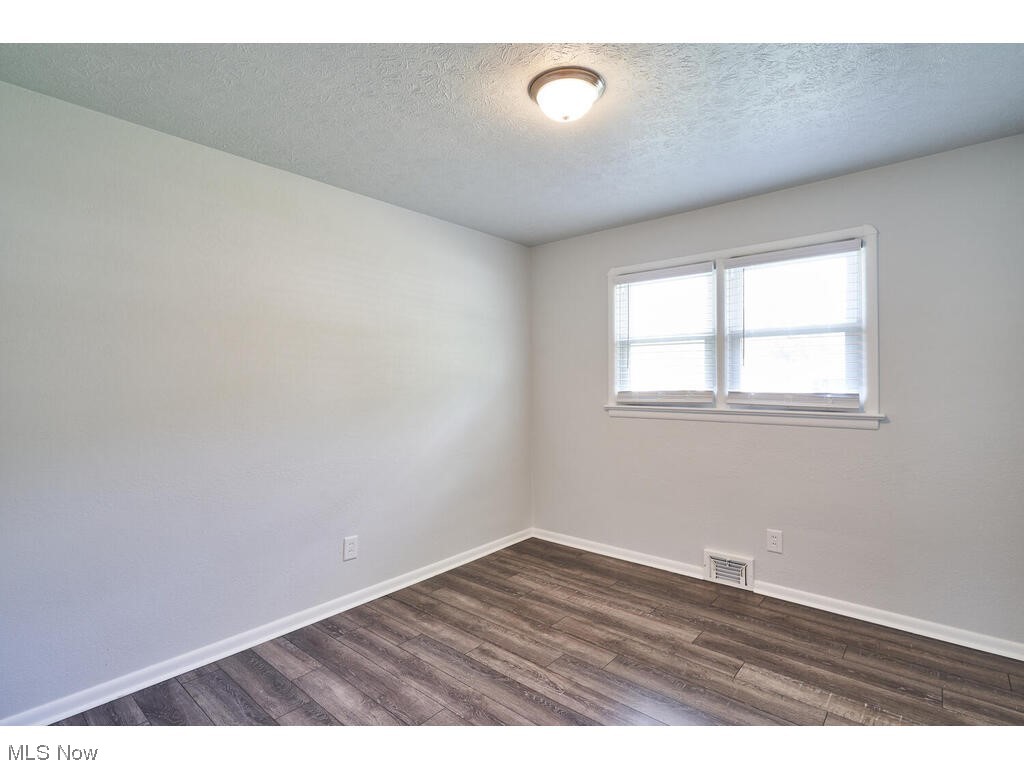 13236 Harper Road Strongsville, OH 44149 - Photo 10 of 26 Gallery Image 10