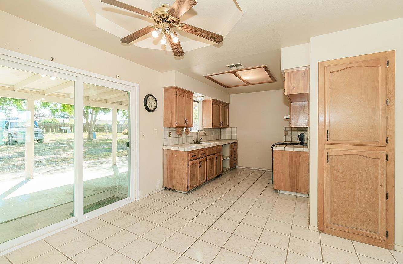 16823 Daley Road Madera, CA 93638 - Photo 8 of 31 Gallery Image 8