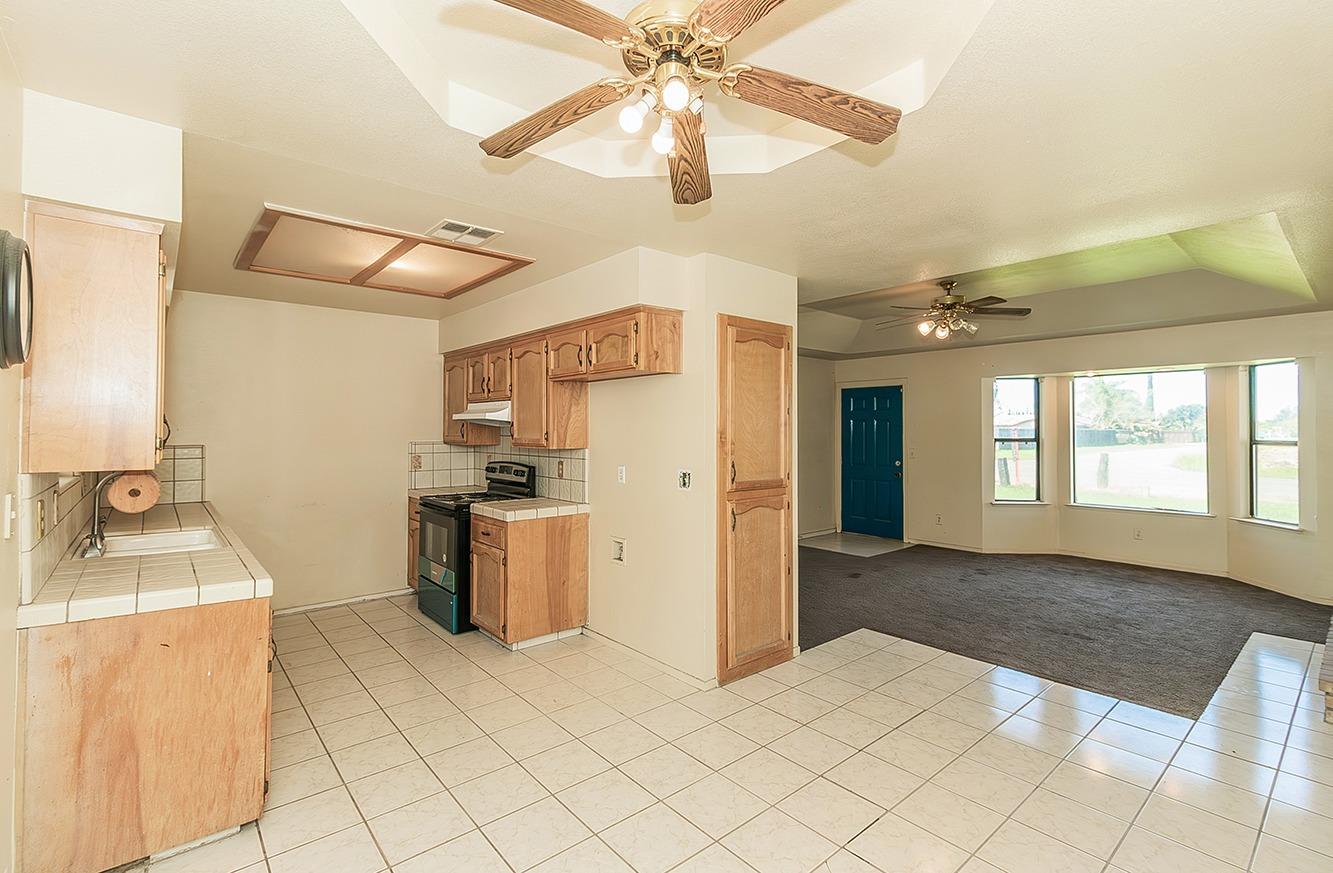16823 Daley Road Madera, CA 93638 - Photo 9 of 31 Gallery Image 9