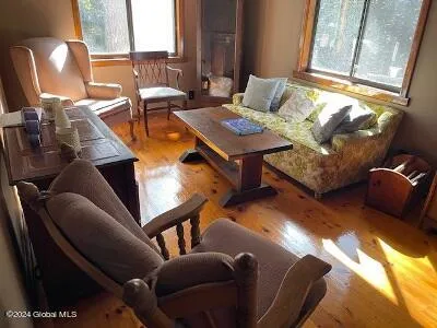 $495,000 | 2004 Hoffman Road, Schroon Lake, NY 12870