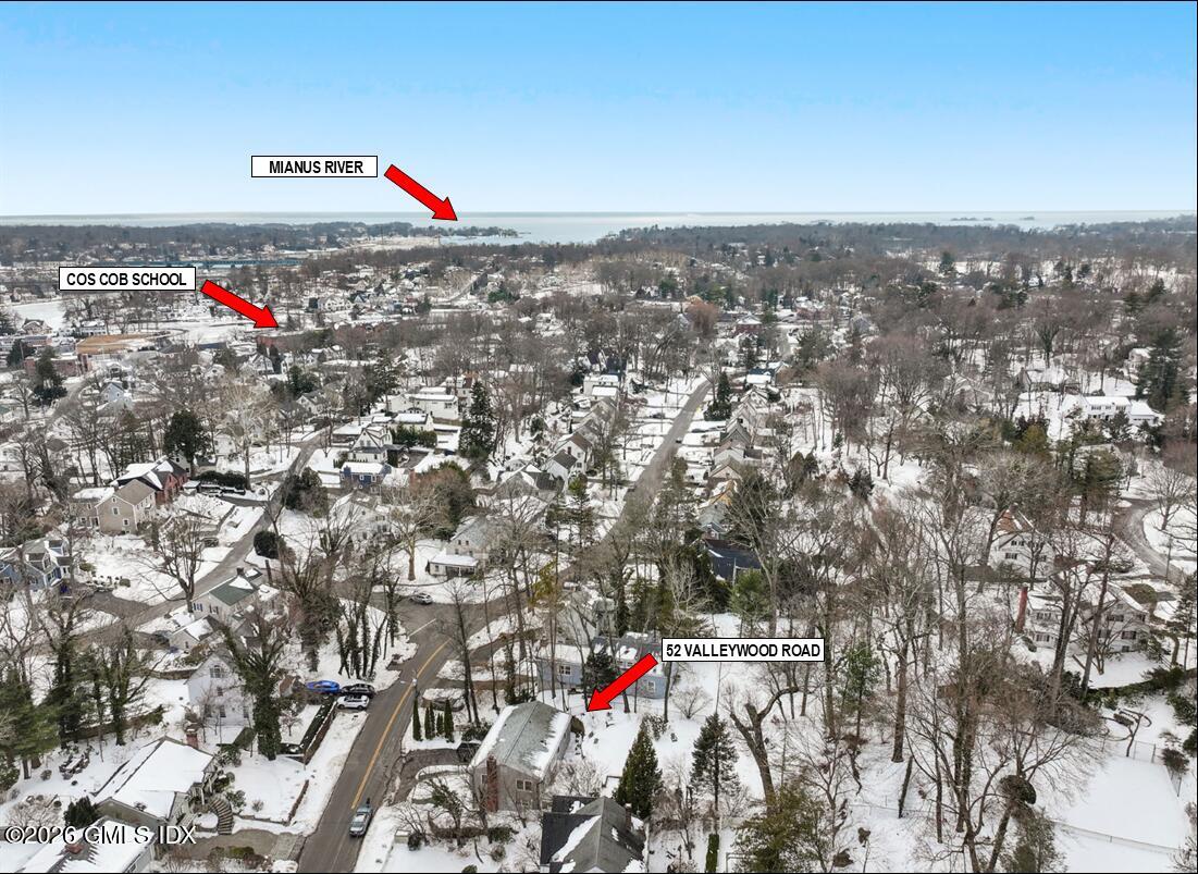 52 Valleywood Road Cos Cob, CT 06807 - Photo 26 of 28 52 Valleywood Aerial with Mianus River