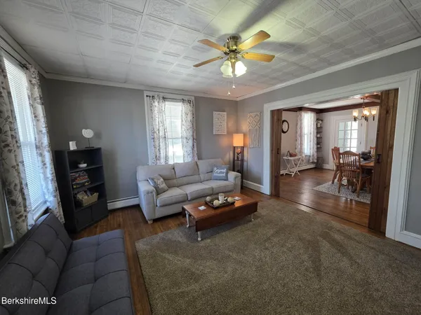 $1,575 | 66 Park Street, Unit A, Adams, MA 01220