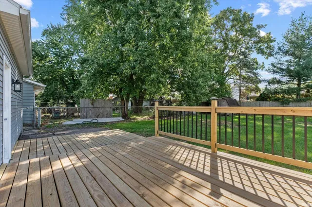 $344,900 | 2933 Colonial Drive, Mishawaka, IN 46544