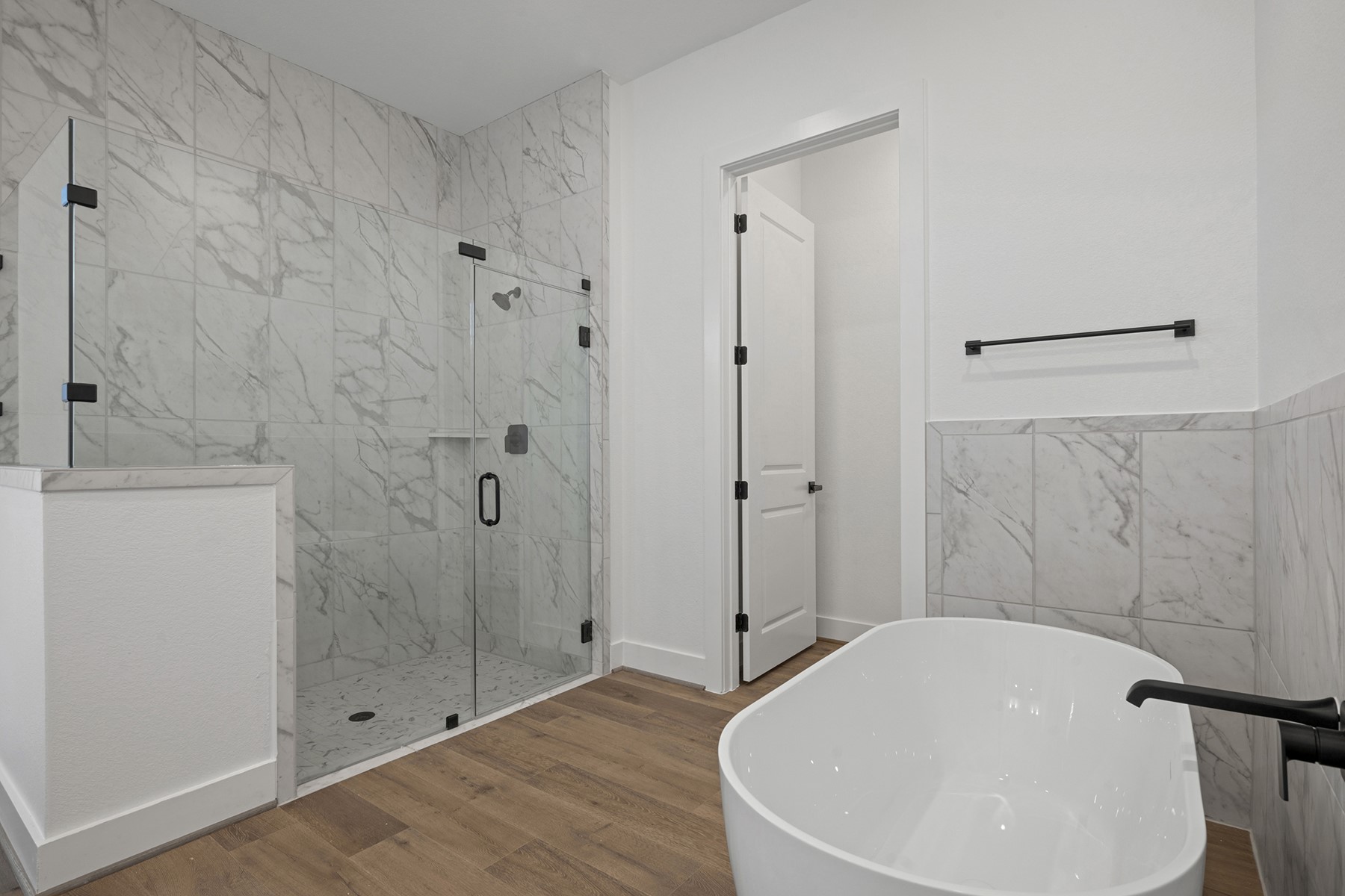 1805 Drover Lane Rosenberg, TX 77471 - Photo 22 of 29 a bathroom with a sink a toilet and shower