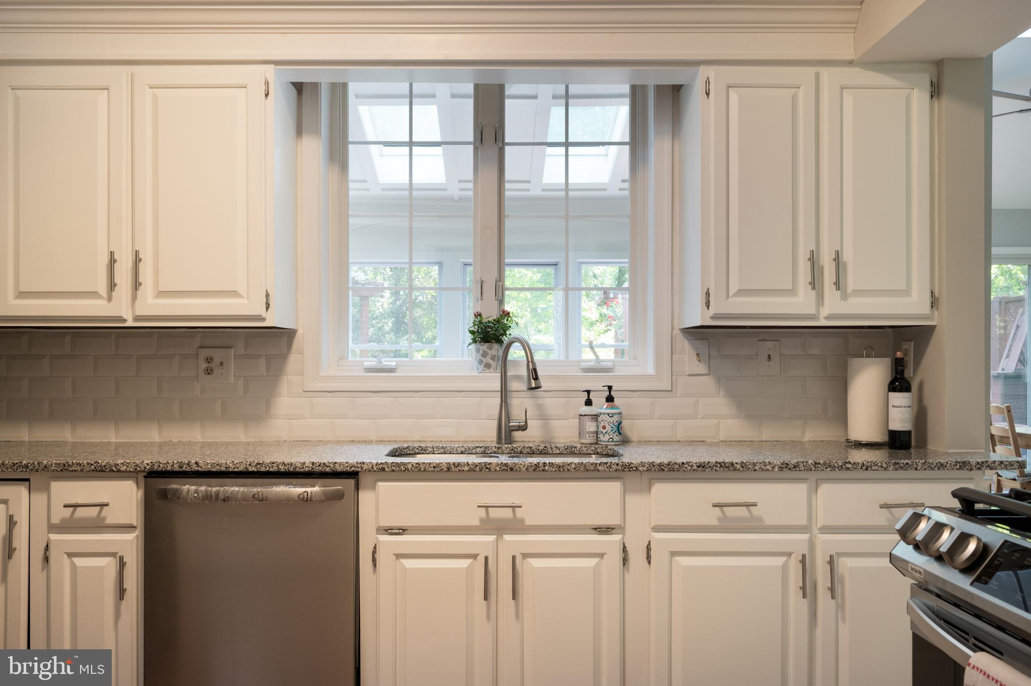 5911 Chesterbrook Road McLean, VA 22101 - Photo 26 of 81