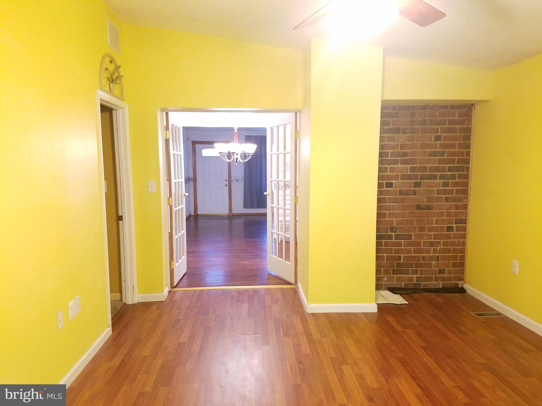 7910 Legation Road New Carrollton, MD 20784 - Photo 6 of 26 Sitting / Family Room