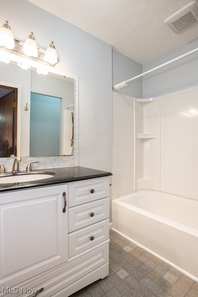 4170 Boston Road Brecksville, OH 44141 - Photo 25 of 34 Full Guest bath