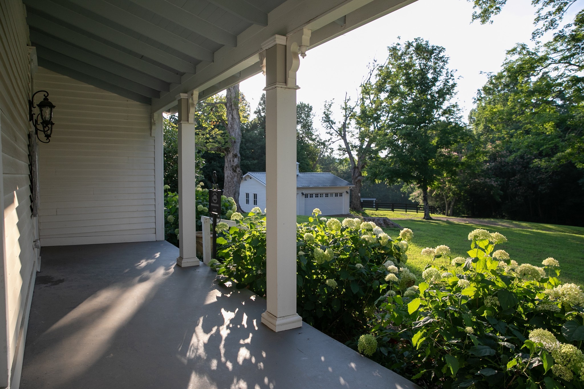 2111 Hoovers Road Duck River, TN 38454 - Photo 6 of 76 Gallery Image 6