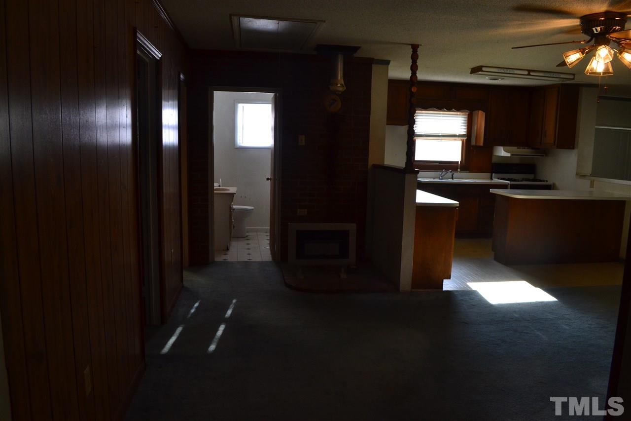 4711 Bragg Road Durham, NC 27704 - Photo 20 of 25