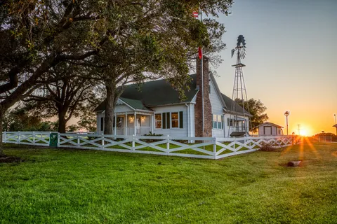 $3,100,000 | Lot 7000 Farm To Market Road 332, Brenham, TX 77833