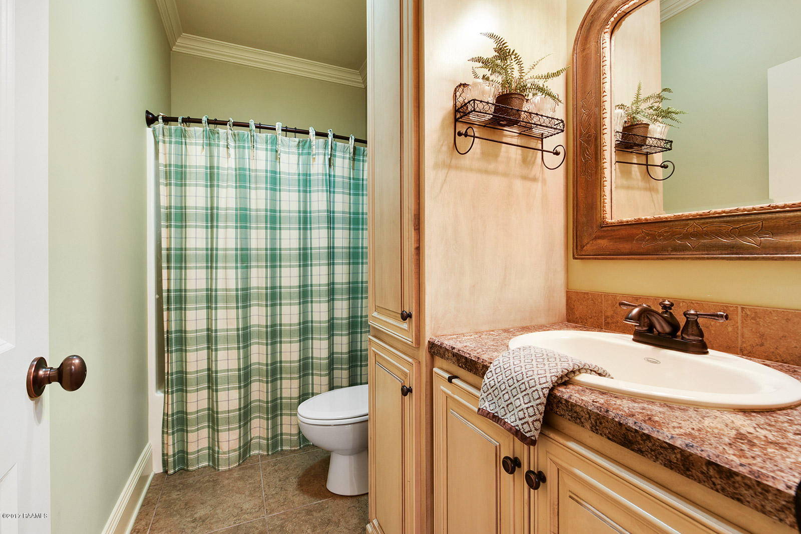 819 Russo Road New Iberia, LA 70563 - Photo 15 of 20 015_1600x1067_mls