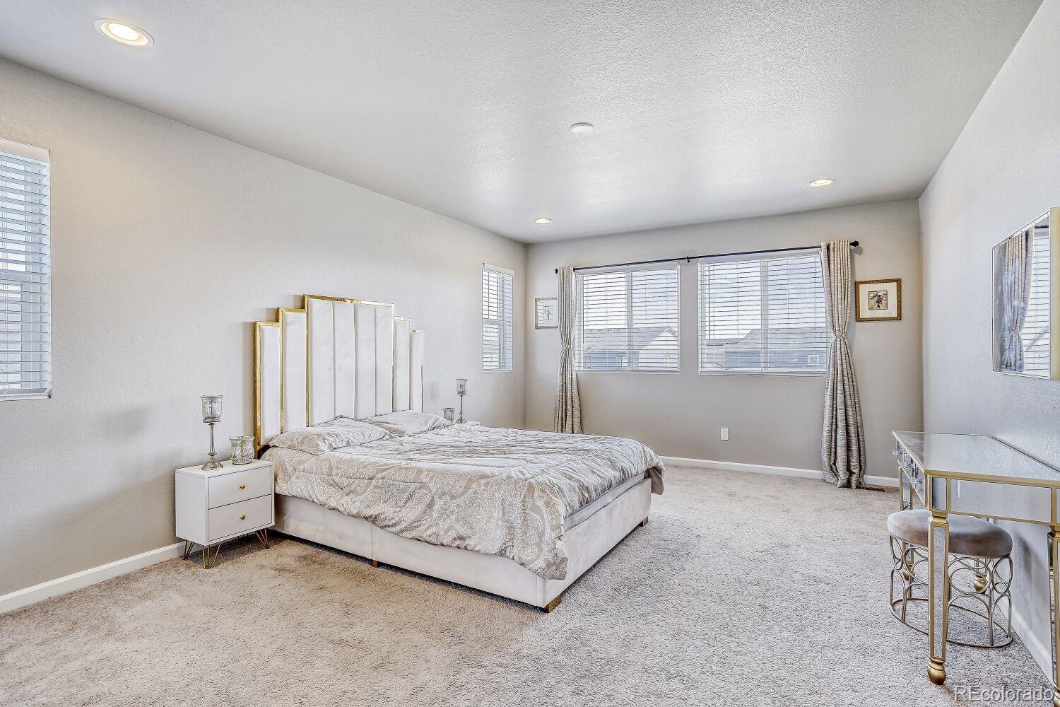 11748 Oneida Street Thornton, CO 80233 - Photo 16 of 29