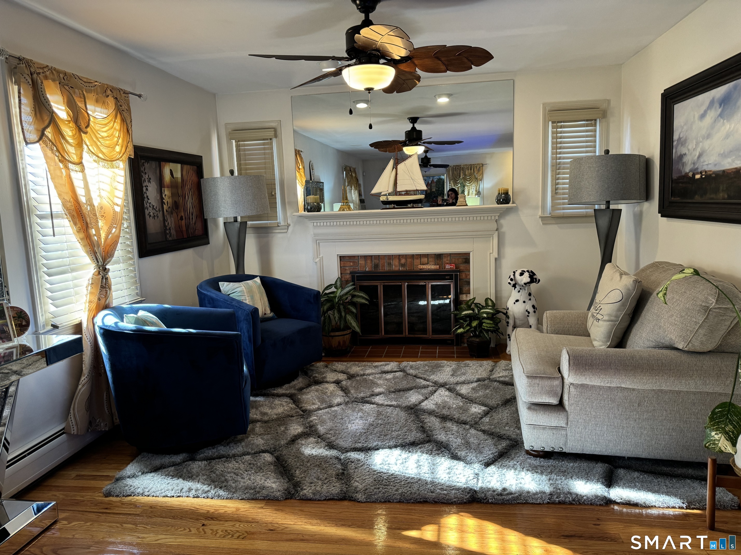 425 Huntington Road Stratford, CT 06614 - Photo 3 of 25 Gallery Image 3