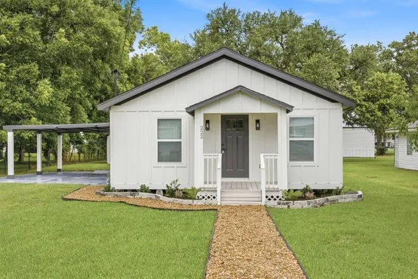 $159,900 | 222 West Brimstone Street, Sulphur, LA 70663