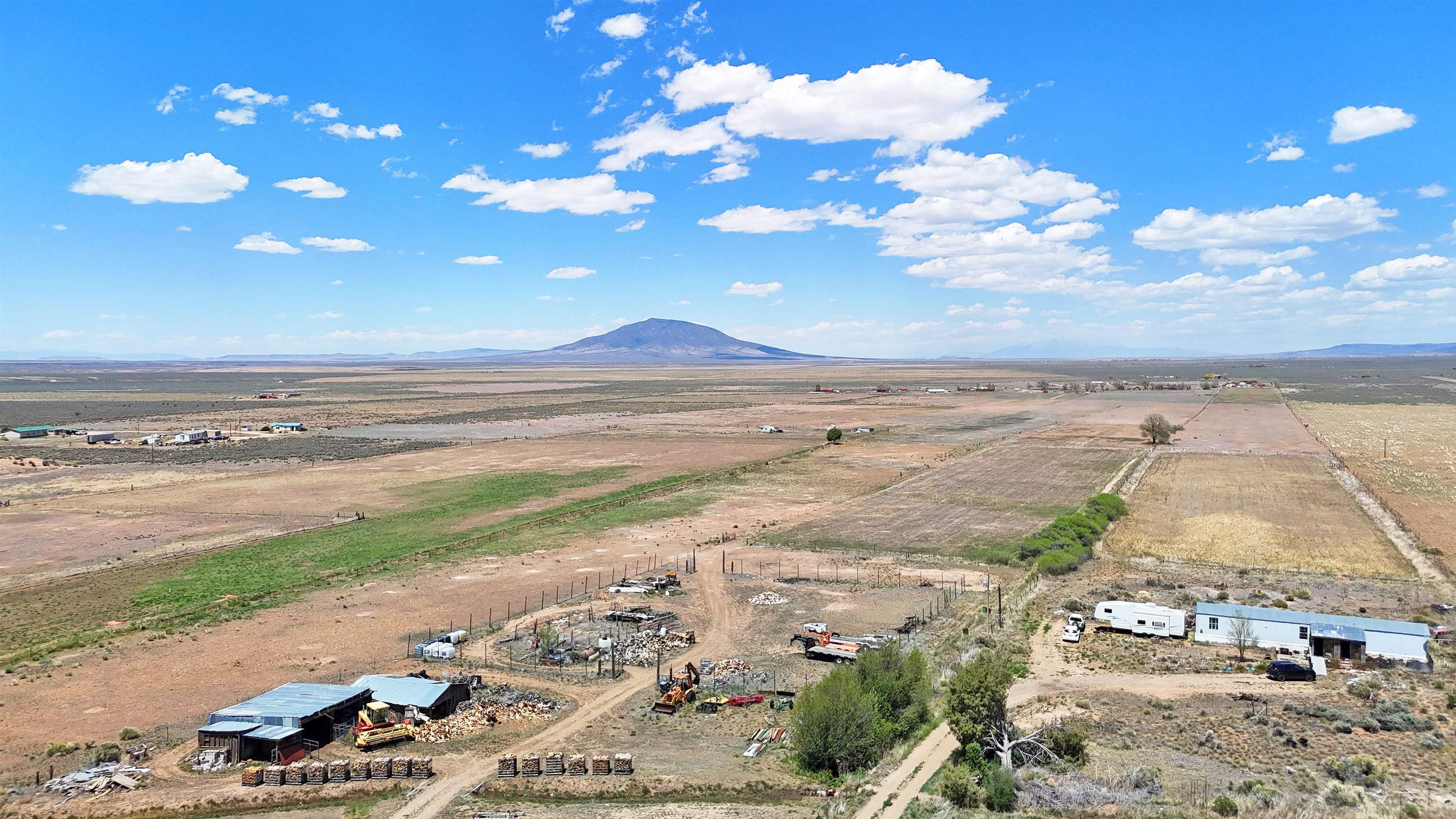 257 Cerro Road Cerro, NM 87519 - Photo 31 of 34 Gallery Image 31